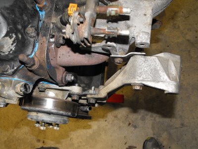 YJ Power Steering Pump Mount Differences